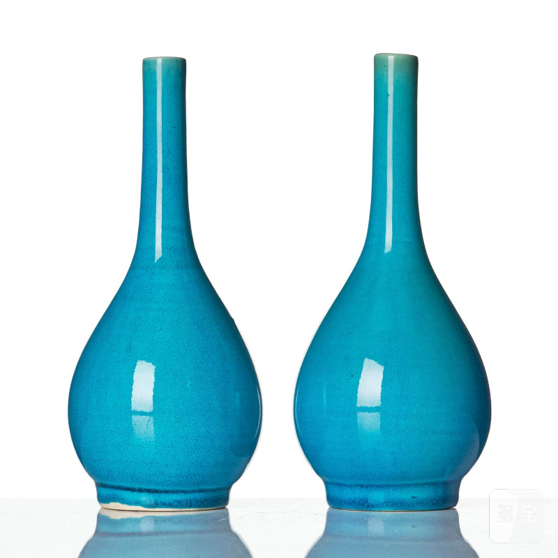 A pair of turquoise glazed vases, - 图3